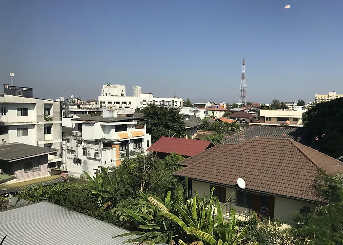Hôtel accueillant les animaux: Chiang Mai Thai House,Thapae